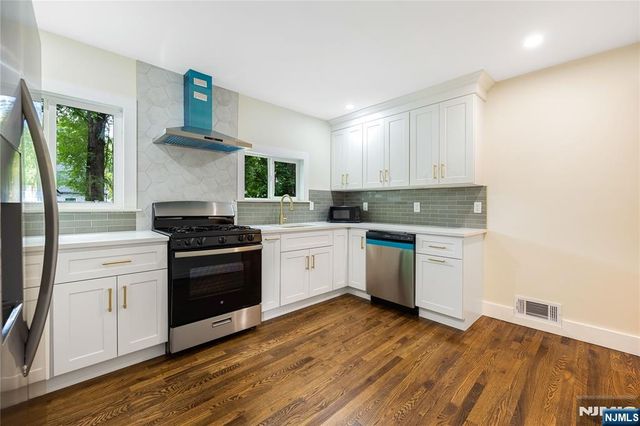 253 Intervale Road, Teaneck, NJ 07666