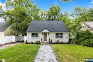 253 Intervale Road, Teaneck, NJ 07666