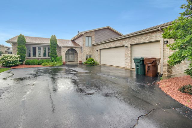 19018 Nightingale Lane, Country Club Hills, IL 60478