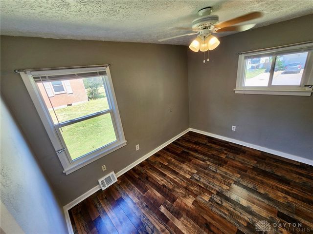 719 Fallview Avenue, Englewood, OH 45322