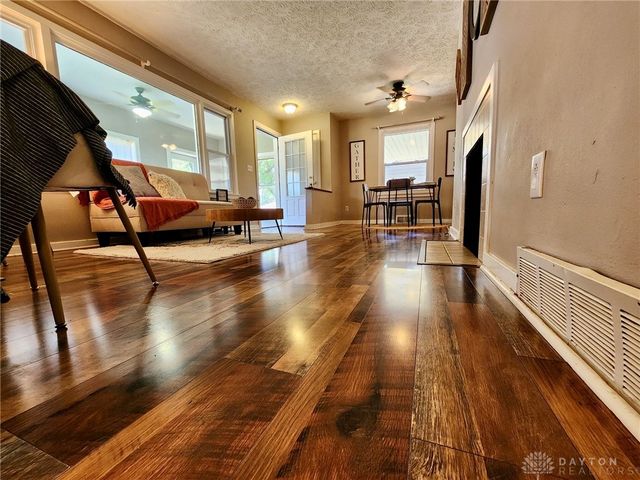 719 Fallview Avenue, Englewood, OH 45322