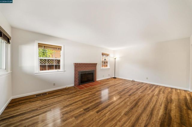 3644 Walnut Ave, Concord, CA 94519