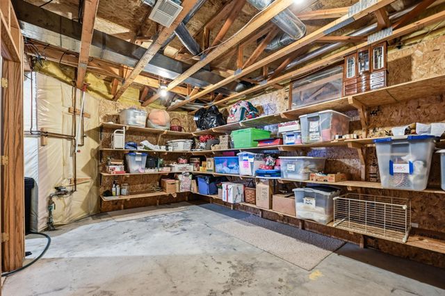 6742 Gretchen Lane N, Oakdale, MN 55128