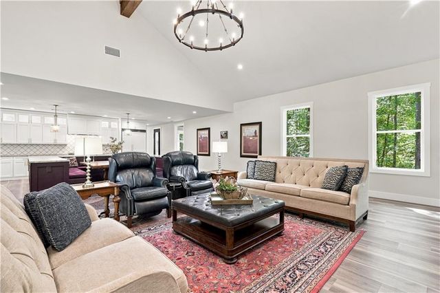 2850 Willow Bend Drive, Cumming, GA 30028