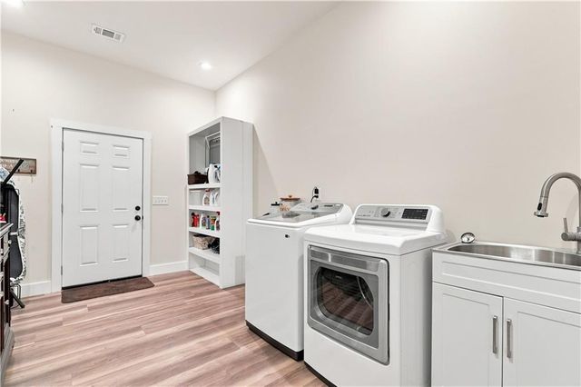 2850 Willow Bend Drive, Cumming, GA 30028