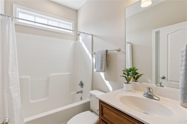 102 Herons Nest Circle, Kingsland, GA 31548