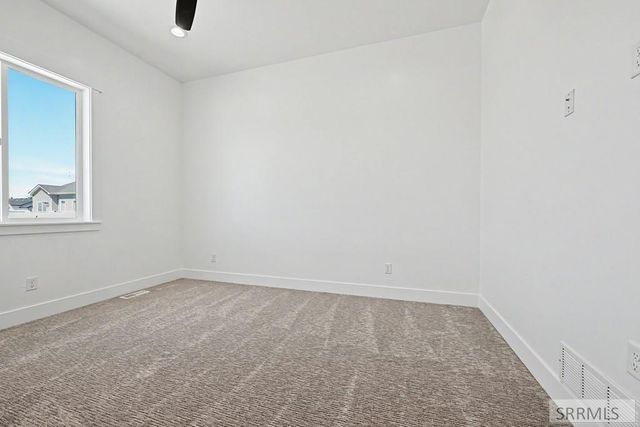 932 Montezuma St, Idaho Falls, ID 83402