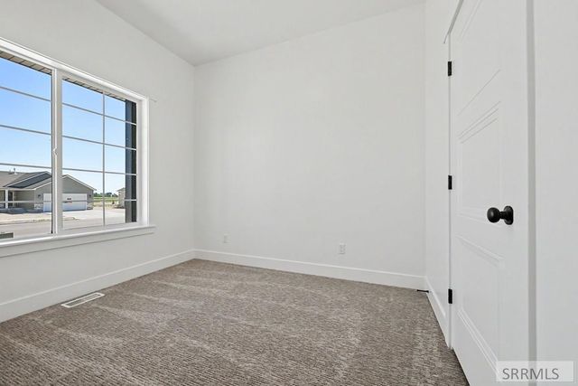 932 Montezuma St, Idaho Falls, ID 83402