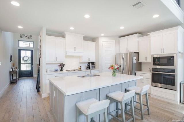 2027 Dalhart, San Antonio, TX 78253