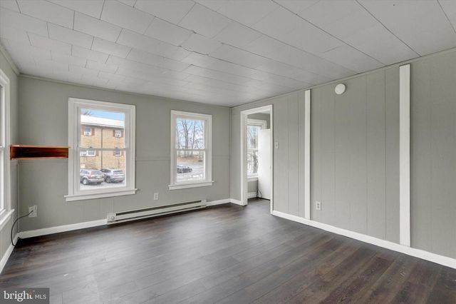 36 MIDDLE SPRING AVENUE, Shippensburg, PA 17257