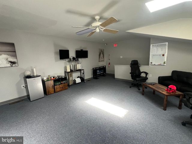 109 E PENNSYLVANIA BLVD, Feasterville Trevose, PA 19053