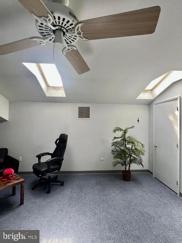109 E PENNSYLVANIA BLVD, Feasterville Trevose, PA 19053