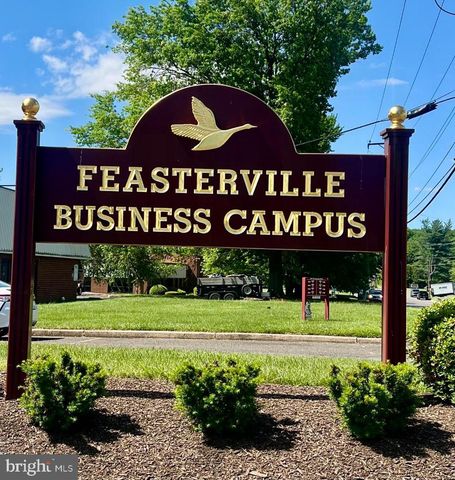 109 E PENNSYLVANIA BLVD, Feasterville Trevose, PA 19053
