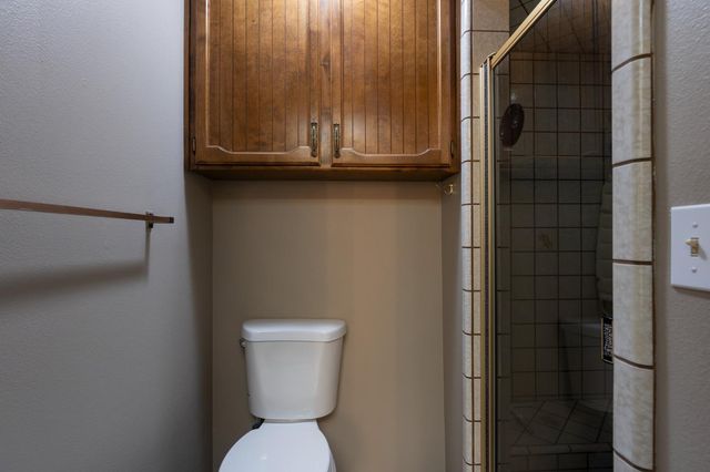 6367 Woodman Dr, Oroville, CA 95966