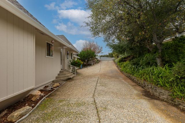 6367 Woodman Dr, Oroville, CA 95966