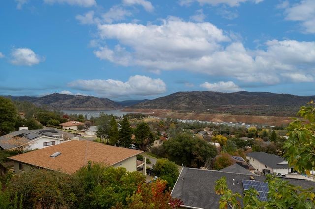 6367 Woodman Dr, Oroville, CA 95966