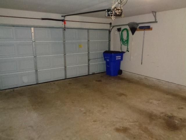 12079 La Salle Oaks, Conroe, TX 77304