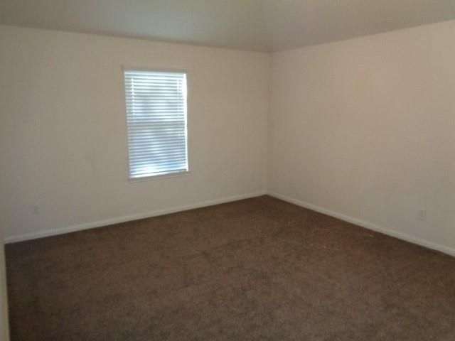 12079 La Salle Oaks, Conroe, TX 77304