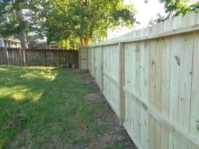 12079 La Salle Oaks, Conroe, TX 77304