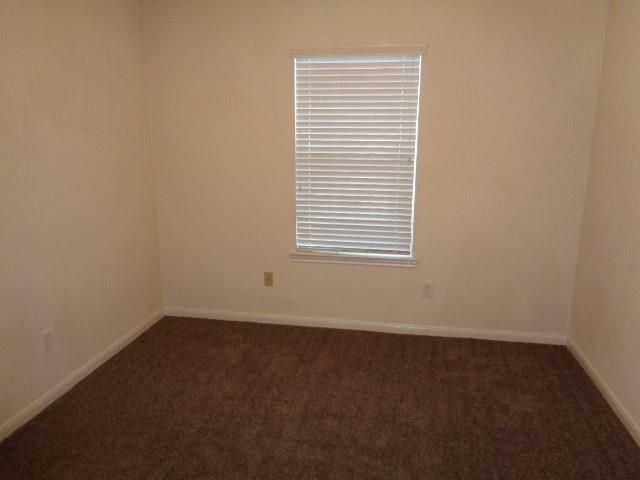 12079 La Salle Oaks, Conroe, TX 77304