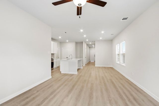 233 Elm Spring Drive, Hockley, TX 77447