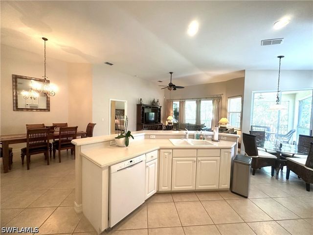 1634 Tarpon Bay DR S 202, Naples, FL 34119