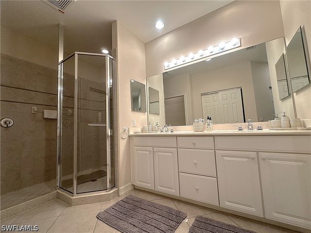1634 Tarpon Bay DR S 202, Naples, FL 34119