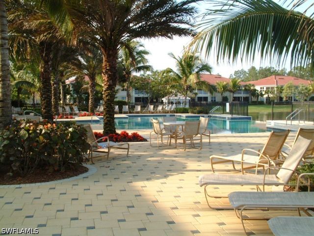 1634 Tarpon Bay DR S 202, Naples, FL 34119
