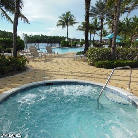 1634 Tarpon Bay DR S 202, Naples, FL 34119