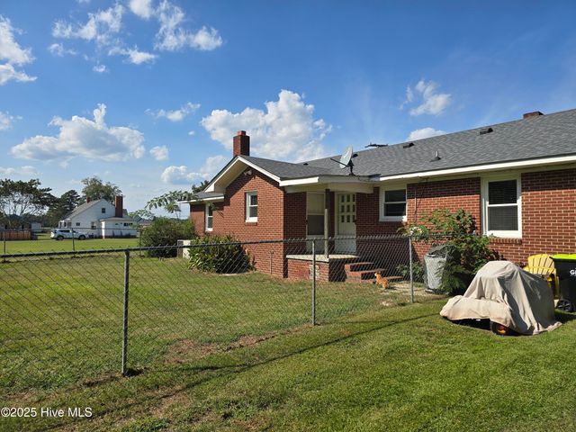 1612 Doolittle Mill Road, Conway, NC 27820