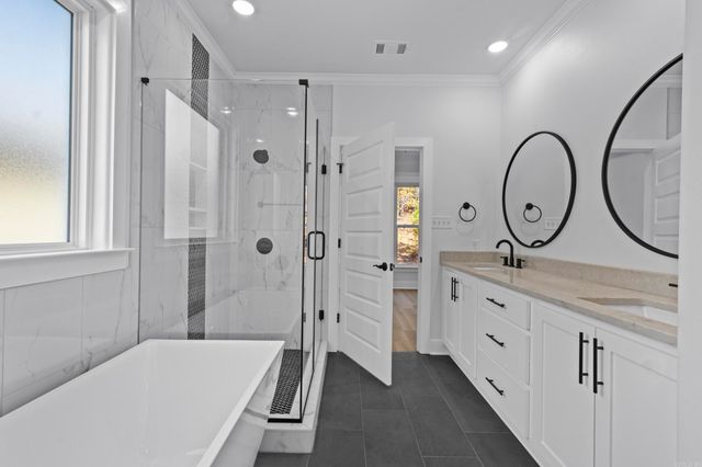 7300 Stonehenge Drive, Sherwood, AR 72120