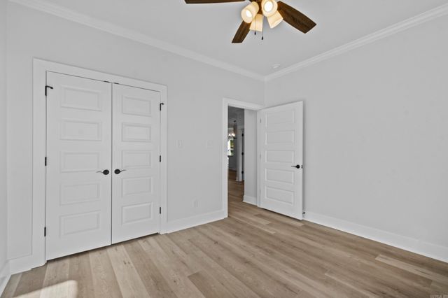 7300 Stonehenge Drive, Sherwood, AR 72120