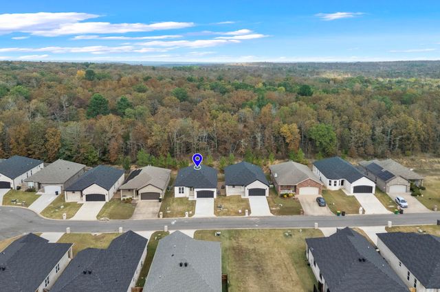 7300 Stonehenge Drive, Sherwood, AR 72120