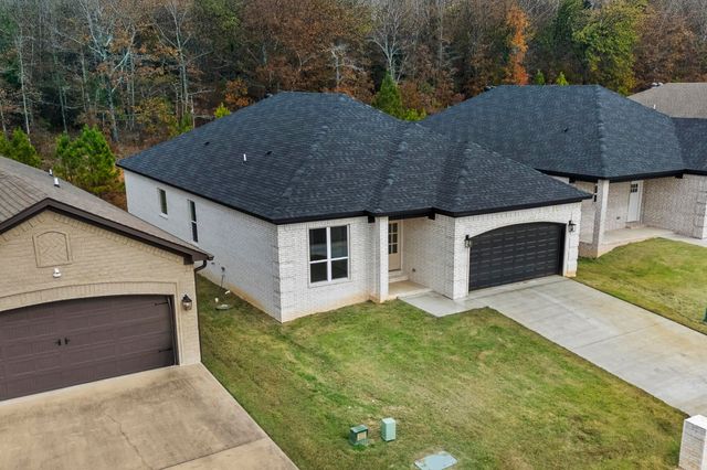 7300 Stonehenge Drive, Sherwood, AR 72120