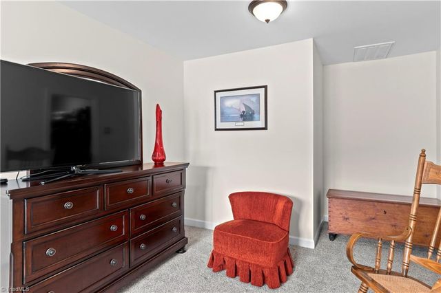 1665 Preston Woods Drive, Winston-salem, NC 27127