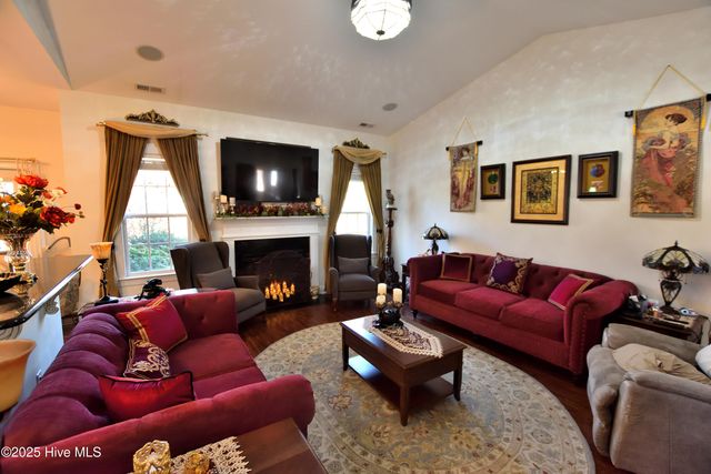 201 Watergate Court, Goldsboro, NC 27530