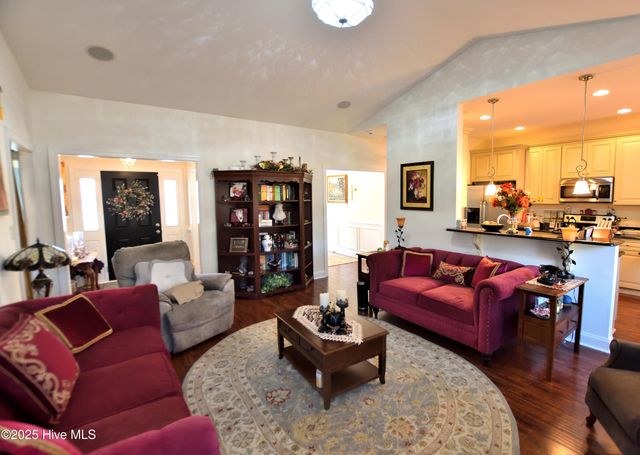 201 Watergate Court, Goldsboro, NC 27530