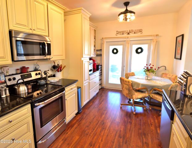 201 Watergate Court, Goldsboro, NC 27530