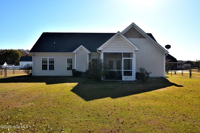 201 Watergate Court, Goldsboro, NC 27530