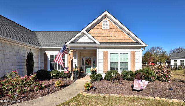 201 Watergate Court, Goldsboro, NC 27530