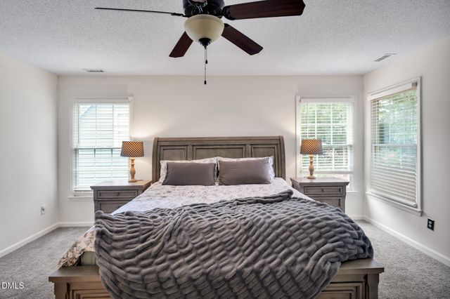 107 Lonebrook Drive, Chapel Hill, NC 27516
