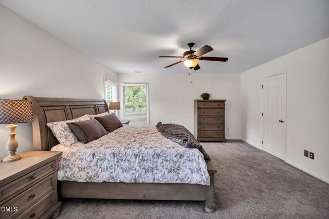 107 Lonebrook Drive, Chapel Hill, NC 27516