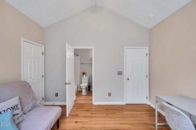 107 Lonebrook Drive, Chapel Hill, NC 27516