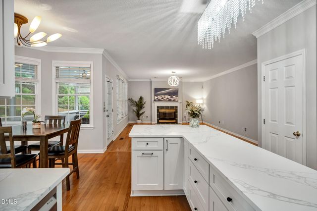107 Lonebrook Drive, Chapel Hill, NC 27516