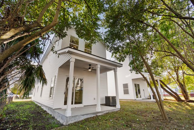 1992 Groveland Avenue, North Charleston, SC 29405