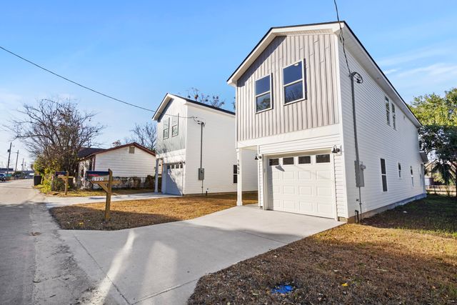 1992 Groveland Avenue, North Charleston, SC 29405