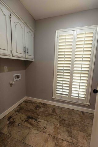 2309 Hillside Lane, Carrollton, TX 75006