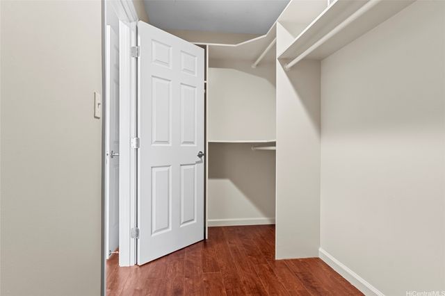 2159A Awikiwiki Place, Pearl City, HI 96782