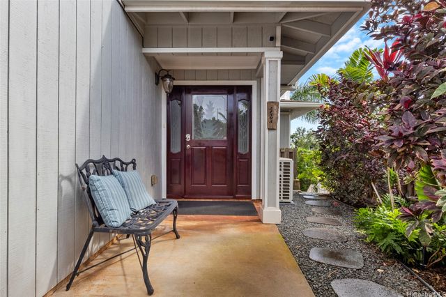2159A Awikiwiki Place, Pearl City, HI 96782
