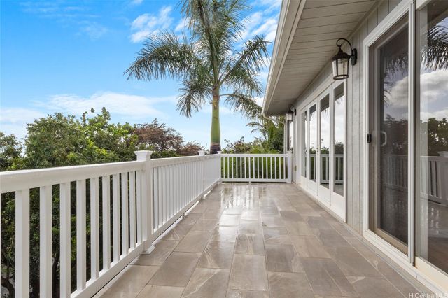 2159A Awikiwiki Place, Pearl City, HI 96782